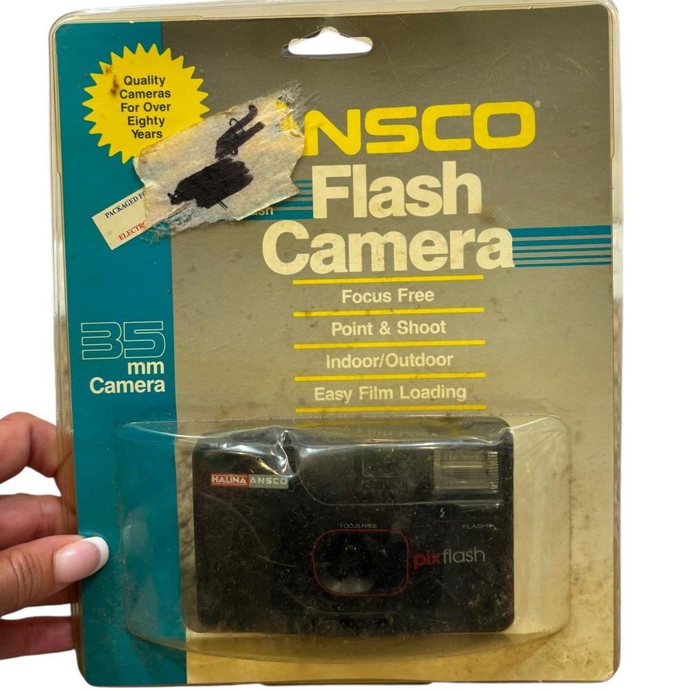 Vintage Brand New in Package Ansco 35mm Flash Camera‎
